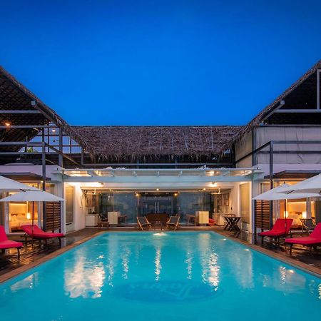 Stayvista At The Rain - River Villa With Infinity Pool Alappuzha Ngoại thất bức ảnh